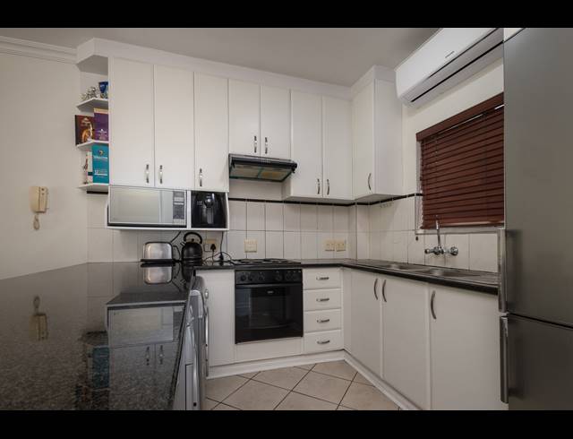 2 BEDROOM APARTMENT TO LET IN UMHLANGA RIDGE